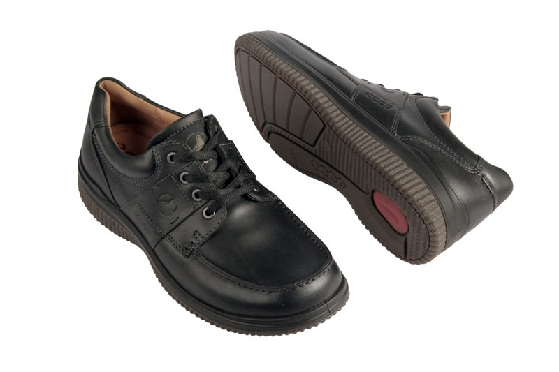 Ecco Walker 2.0 Lace Schuhe in schwarz Mokassin