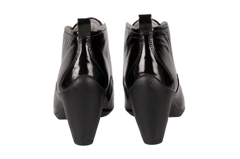 Ecco Sculptured 65 Stiefelette schwarz Lack 23353304001
