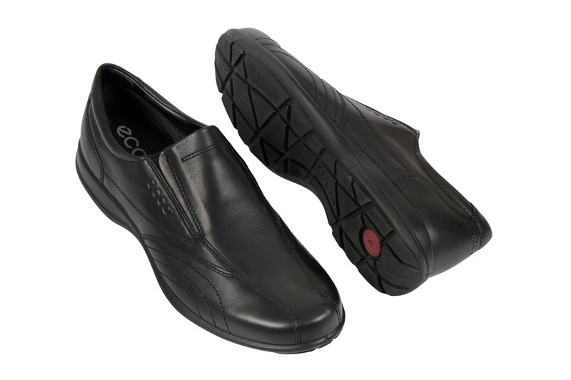 Ecco Pacer Schuhe schwarz Herren Slipper
