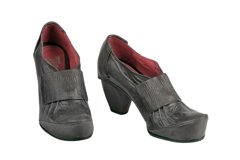 Tiggers Mayra 3 Pumps in grau