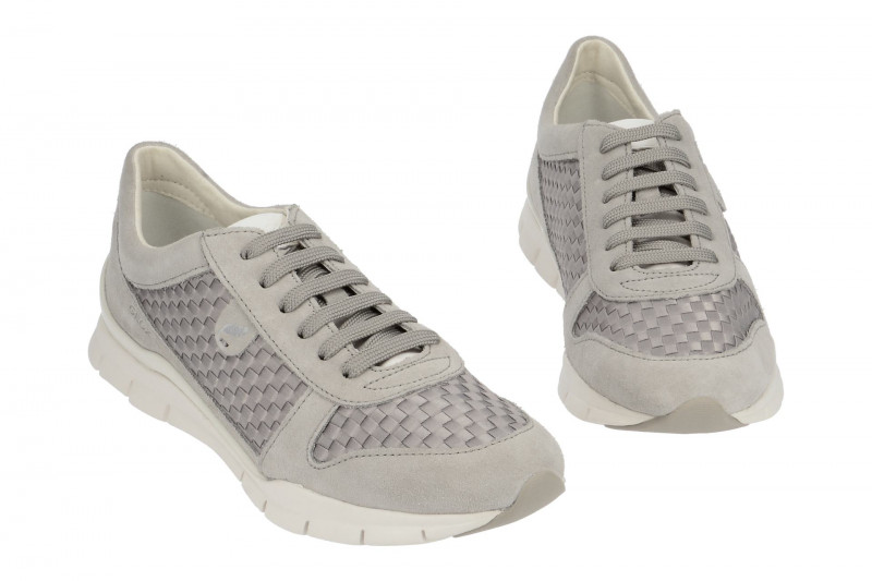 Geox Sneaker Schuhe Sukie grau karo