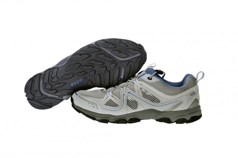 Ecco Ultra Trail Sneaker in hellgrau blau 85204455874