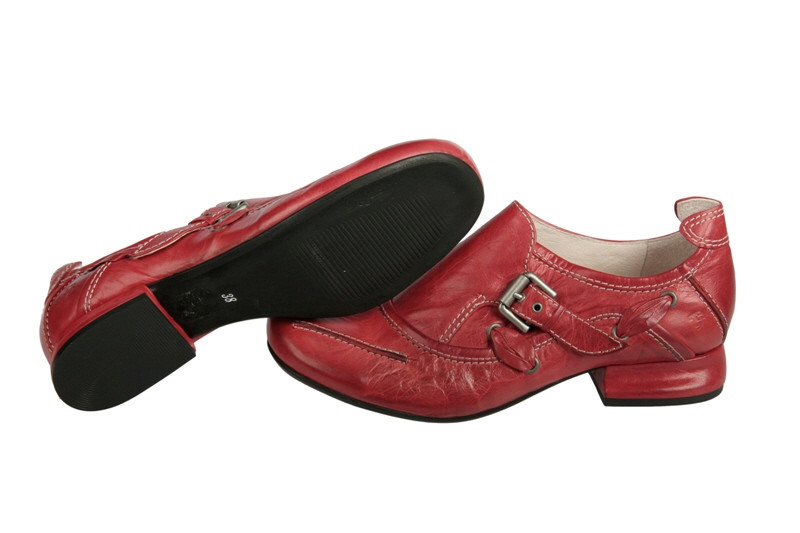 Tiggers Lori W121 Slipper rot Lederfutter