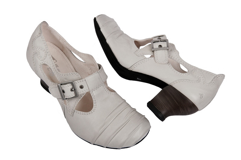 Tiggers Ginger Pumps offwhite weiß TU-Ginger 002