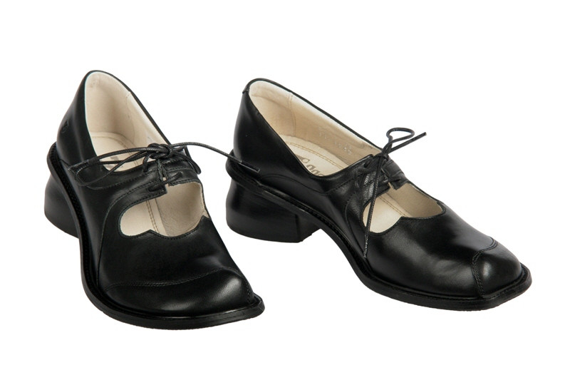 Tiggers Isso 2 Schuhe schwarz BTC-8252