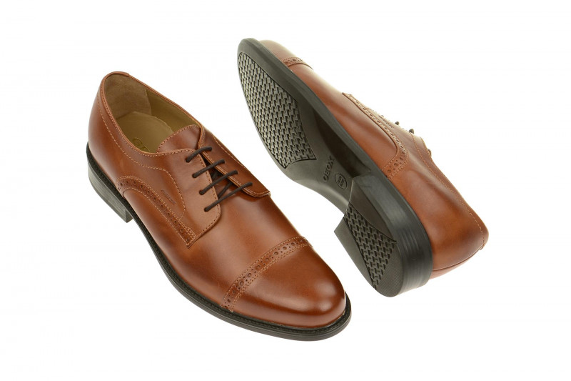 Geox Carnaby Schuhe braun cognac U52W1B