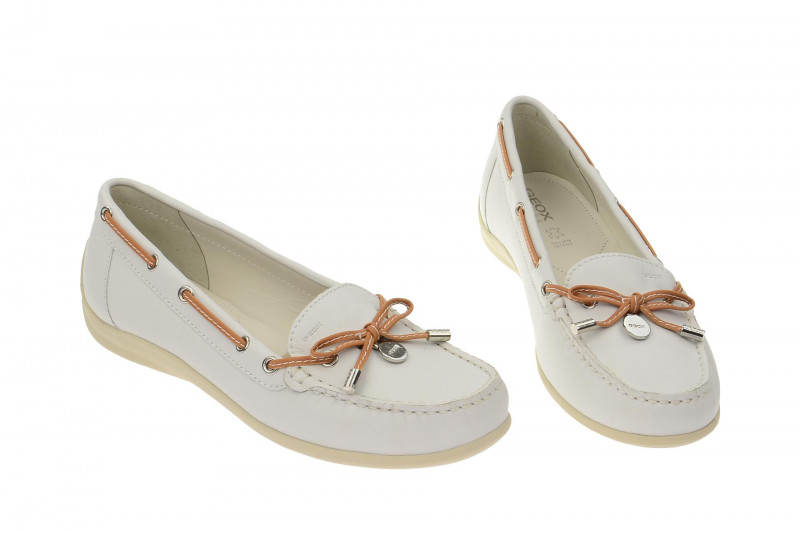 Geox Yuki Slipper weiß - D3255A 00043 C1000