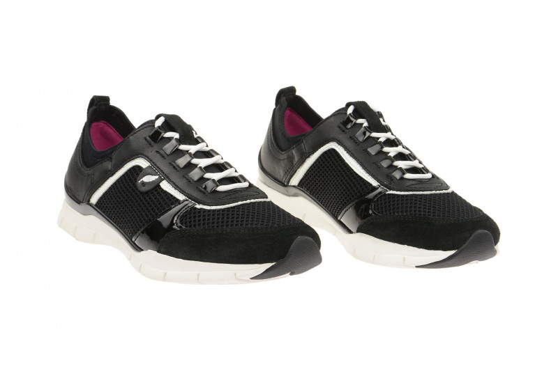 Geox Respira Sukie B Sneakers in schwarz Damenschuhe