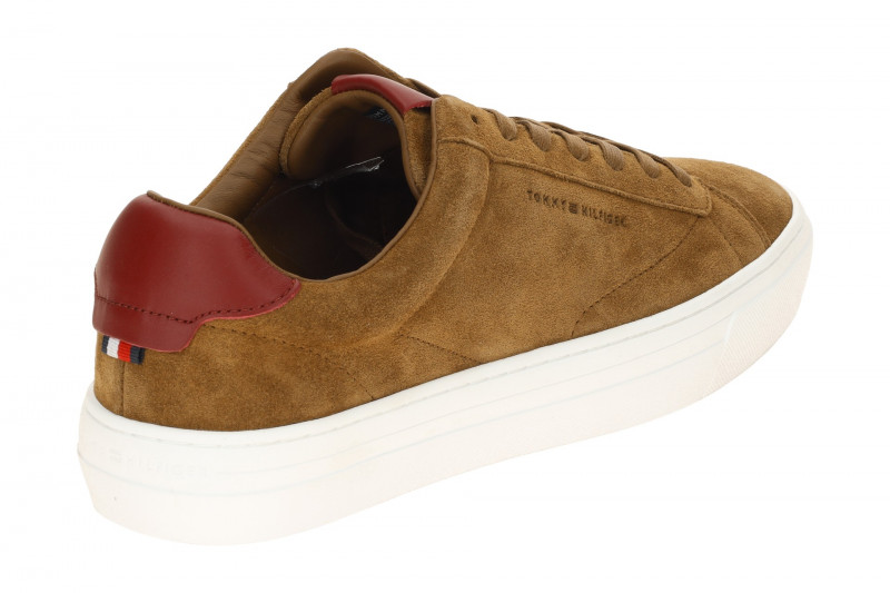 Tommy Hilfiger Schuhe Premium Dress Sneaker braun FM0573