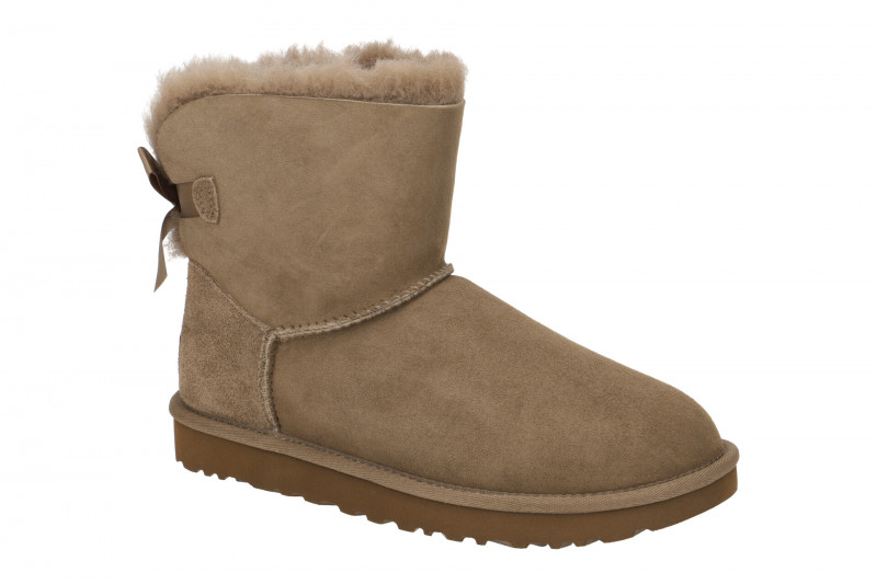 UGG Stiefel braun hickory Mini Bailey Bow II
