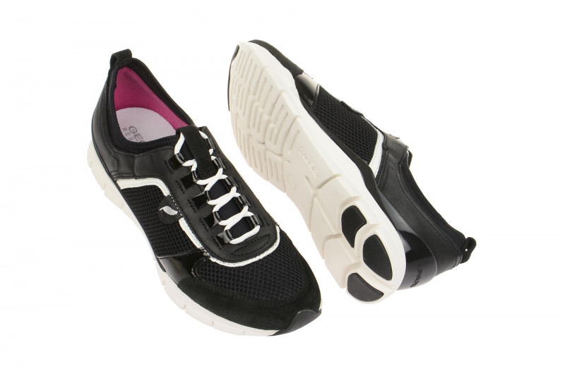 Geox Respira Sukie B Sneakers in schwarz Damenschuhe