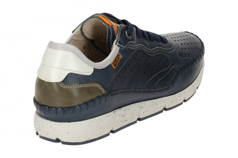 Pikolinos Fuencarral Schuhe blau gelocht M4U-6276C1