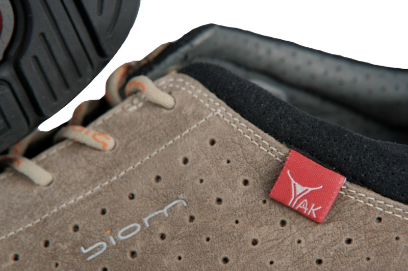 Ecco Biom Walk Lace Sportschuhe beige schwarz