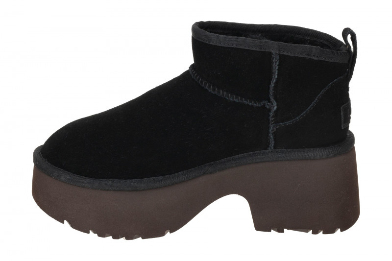 UGG Classic Ultra Mini New Heights Stiefel schwarz