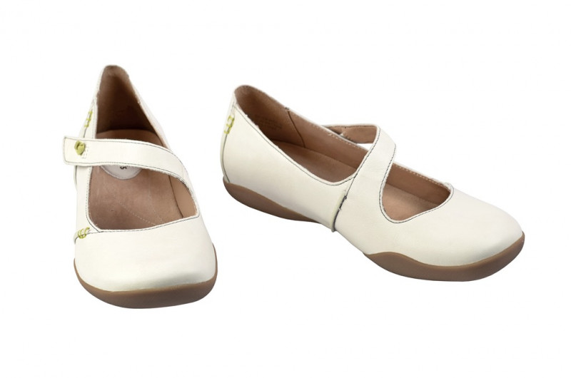 Clarks Felicia Plum Slipper cotton beige