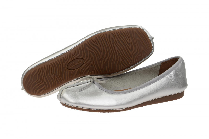 Clarks Freckle Ice Ballerinas silber 26114045 4